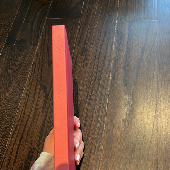 CARTIER Book - Picture 9 of 12